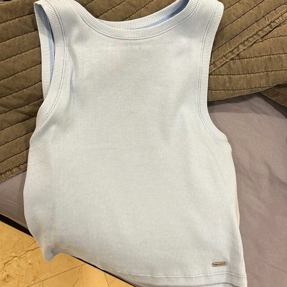 hollister tank top